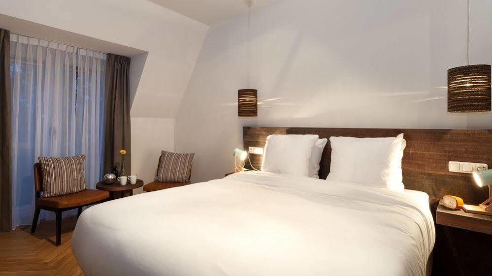 Van Heeckeren Hotel Nes  Εξωτερικό φωτογραφία